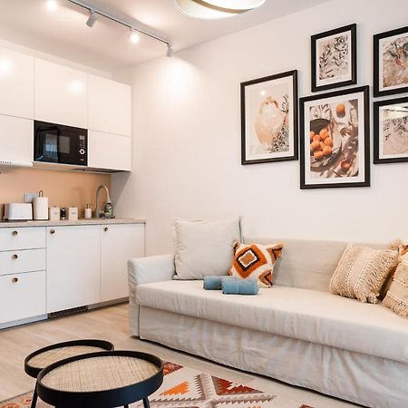 Wola Cosy White Apartment 华沙 外观 照片